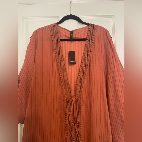 NWT Torrid Rauna - Picture 2 of 4